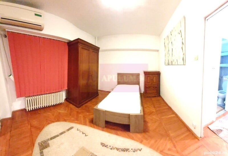 Vanzare apartament 4 camere in zona Unirii - Coposu, metrou